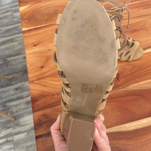 Open Toe Tavernelle Gladiator Taupe Faux Leather Cut Out Lace Up Block Heels - Picture 6 of 7